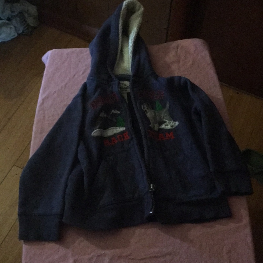 Sweat shirt